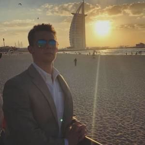 Meet your Posher, Cory